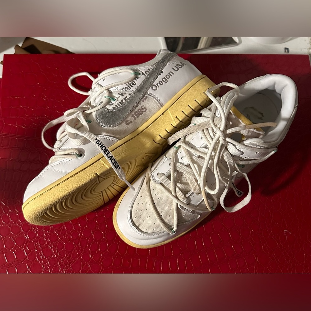 Nike Off-White Low Dunk 01 out of 50 white sneakers - Picture 8 of 13